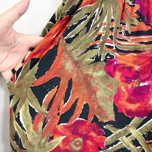 Basic Editions Womens Tropical Floral Shorts Plus Size‎ 26 USA Resort Flowy Chic - Picture 2 of 8